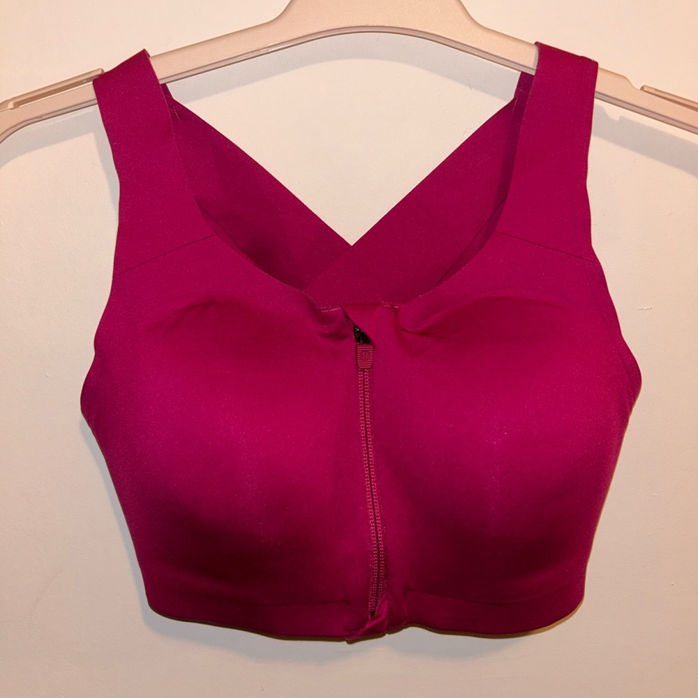 Lululemon 34D high impact sports bra in deep pink